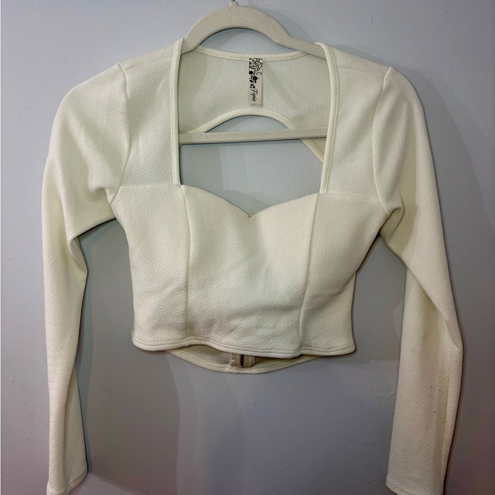 Elegant white Long Sleeve Top